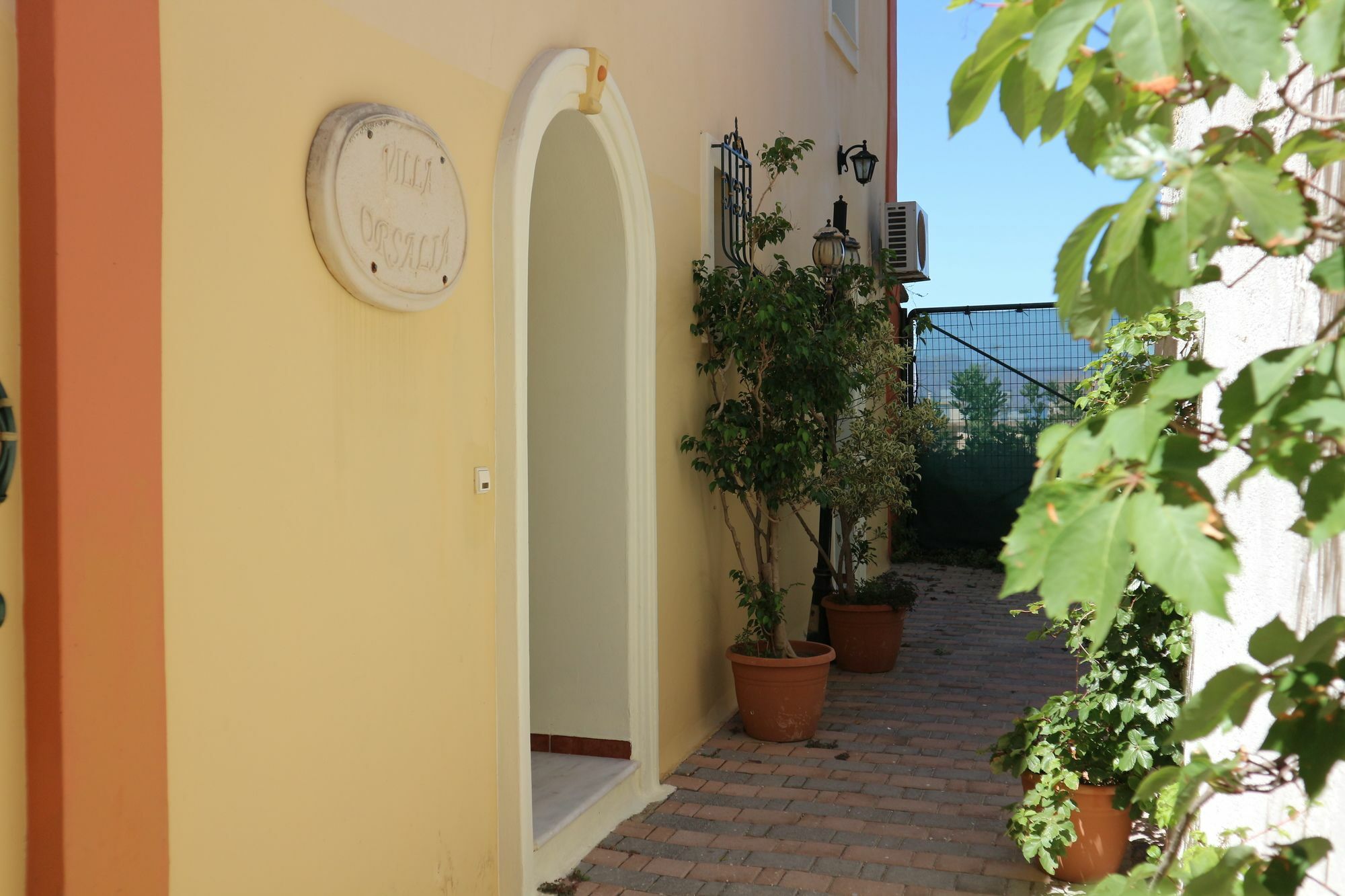 Orsalia Luxury Suites Platanias  Bagian luar foto